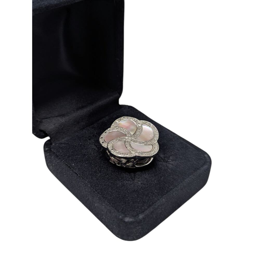 925 Sterling Silver Mother of Pearl Flower slide pendant Thailand